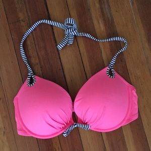 push-up victoria’s secret bikini top